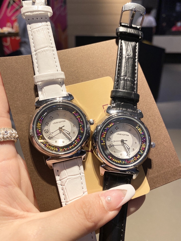 ブランド時計側面デザイン